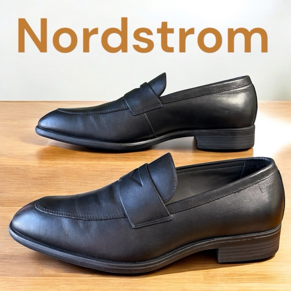 Nordstrom-Men’s 11 Ortholite Black leather Edward Penny Loafer. Like new cond!